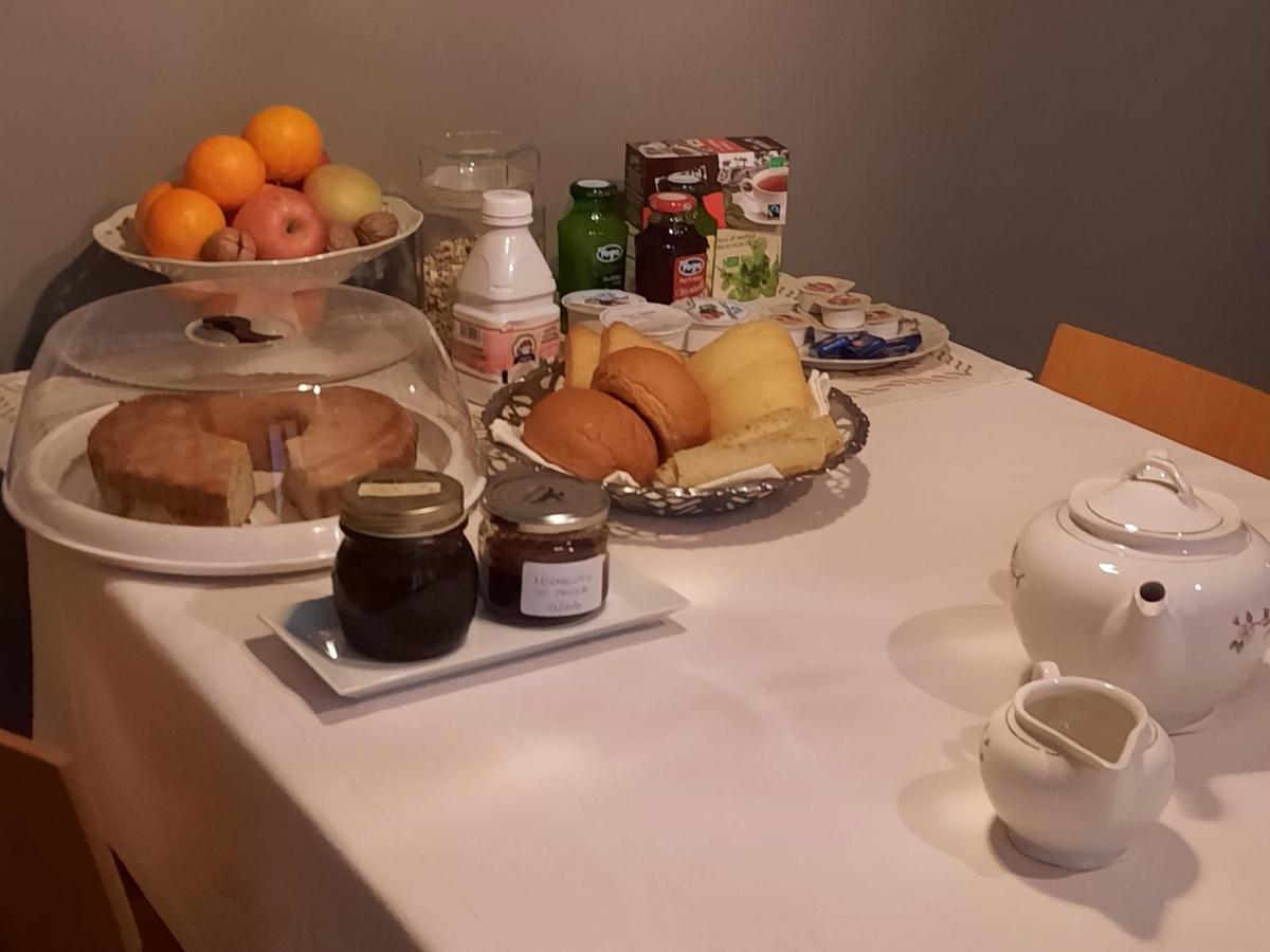 R&B Del Vicolo Bed & Breakfast Чезена Екстериор снимка